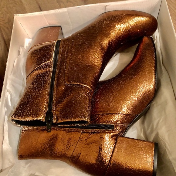 ‼️SOLD ‼️Steve Madden leather bronze bootie NIB - Picture 4 of 6